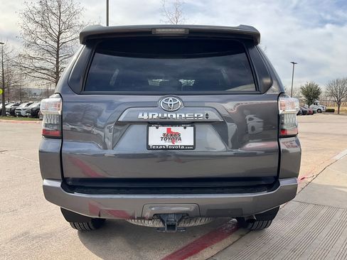 Used 2021 Toyota 4Runner SR5 image 7