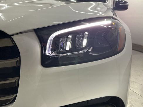 Used 2026 Mercedes-Benz GLS 450 4MATIC image 32