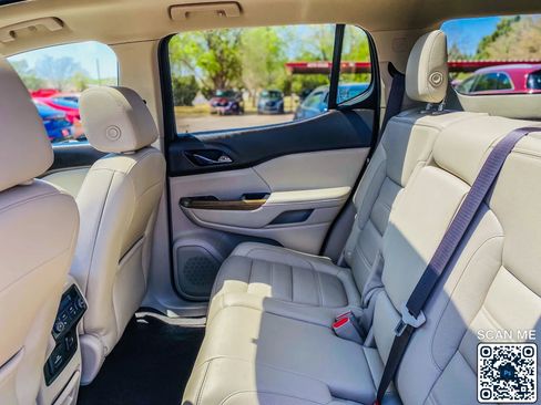 Used 2017 GMC Acadia Denali w/ Technology Package image 30