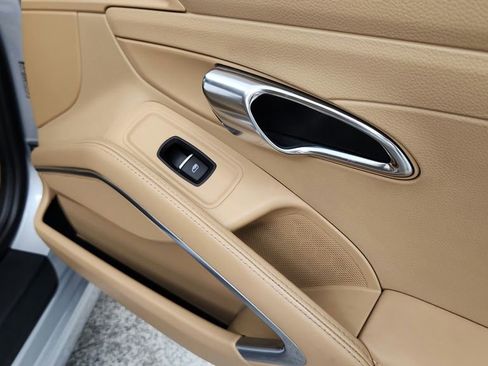 Used 2014 Porsche 911 Carrera RWD image 23