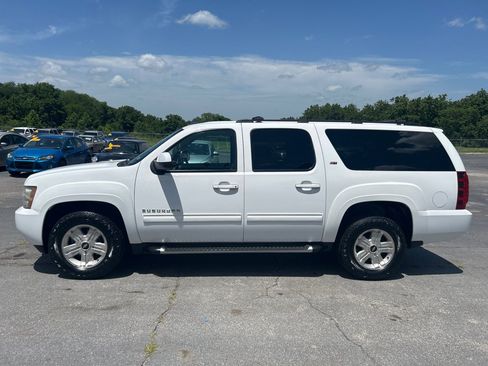 Used 2011 Chevrolet Suburban LT w/ Luxury Package AWD/4WD image 1