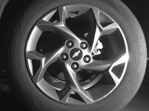 Used 2025 Chevrolet Trax LT w/ LT Convenience Package FWD image 14