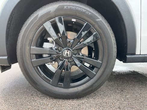 Certified 2026 Honda HR-V Sport image 12