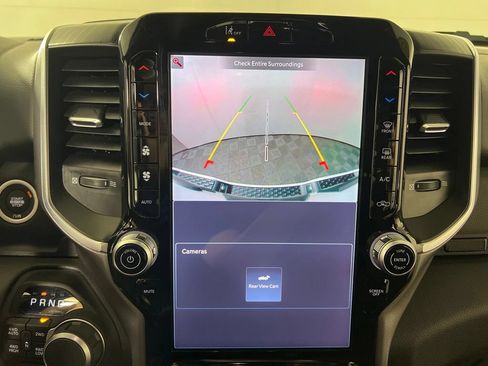 Used 2025 RAM 1500 Big Horn AWD/4WD image 14