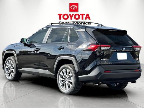 New 2025 Toyota RAV4 XLE Premium image 5