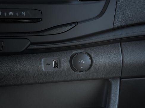 New 2026 Ford Transit 250 148 Medium Roof w/ Load Area Protection Package image 24