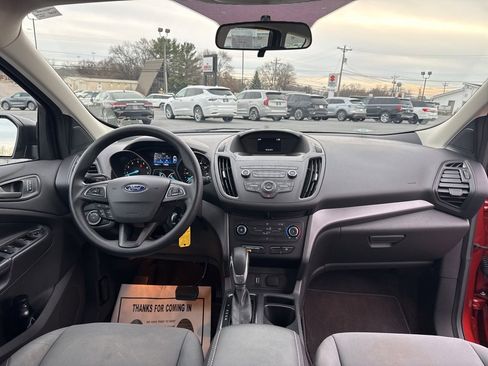 Used 2019 Ford Escape S image 21