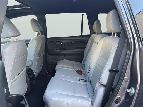 Used 2021 Honda Passport EX-L image 16