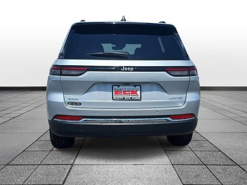 Used 2024 Jeep Grand Cherokee Limited AWD/4WD image 6