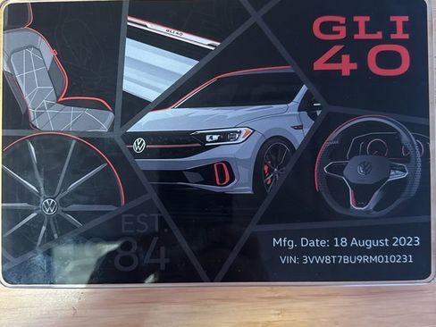 Used 2024 Volkswagen Jetta GLI 40th Anniversary Edition image 34