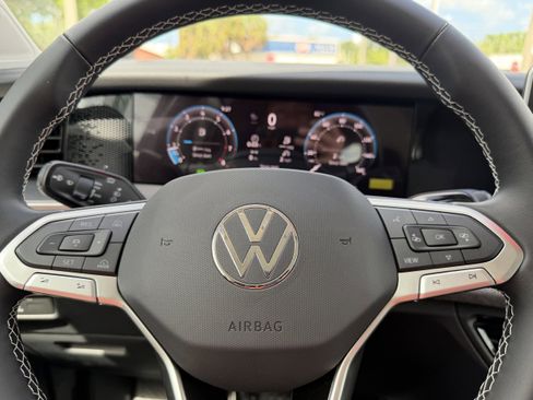 New 2026 Volkswagen Tiguan S image 25