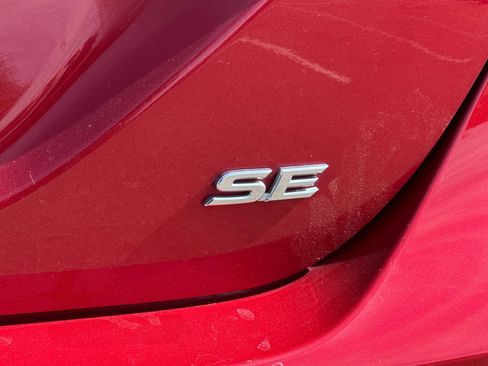 Used 2019 Toyota Camry SE w/ Convenience Package FWD image 50