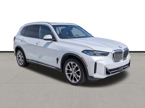 Used 2024 BMW X5 sDrive40i RWD image 3