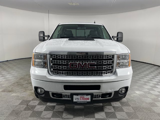 Used 2013 GMC Sierra 2500 Denali w/ Suspension Package, Off-Road AWD/4WD image 19