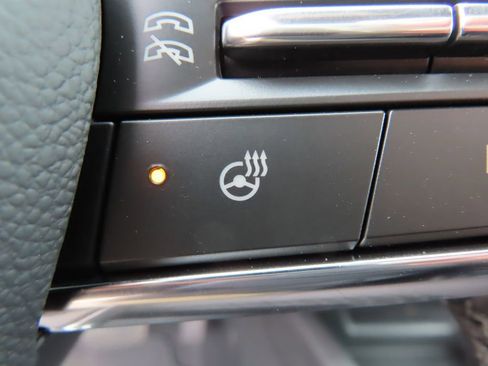 New 2026 Chevrolet Equinox LT image 12