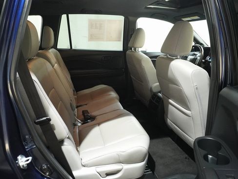 Used 2022 Honda Passport EX-L image 17