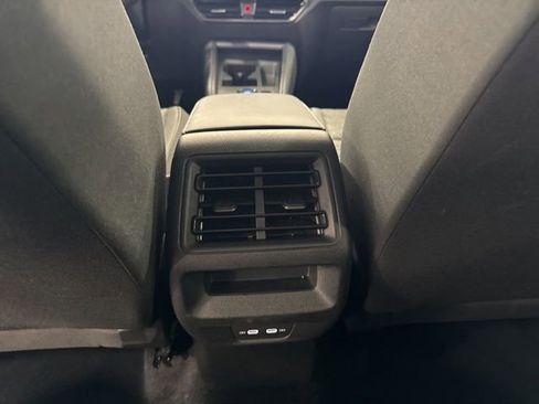 Used 2025 Volkswagen Tiguan S image 14