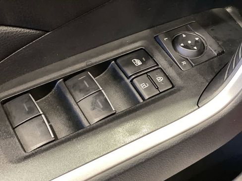 Used 2025 Toyota RAV4 XLE image 15