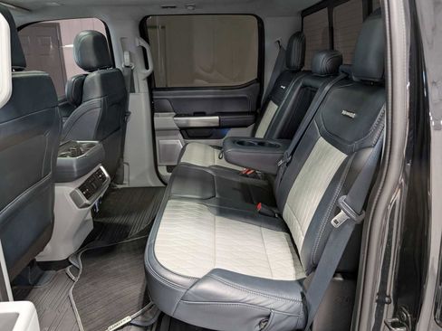 Used 2021 Ford F150 Limited image 24