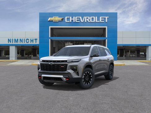 New 2026 Chevrolet Traverse Z71 w/ Enhanced Driving Package AWD/4WD image 8