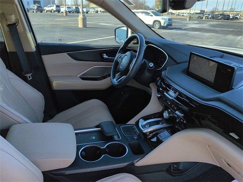 Used 2022 Acura MDX SH-AWD w/ Advance Package image 10