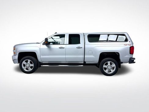 Used 2017 Chevrolet Silverado 2500 W/T w/ Snow Plow Prep Package AWD/4WD image 3