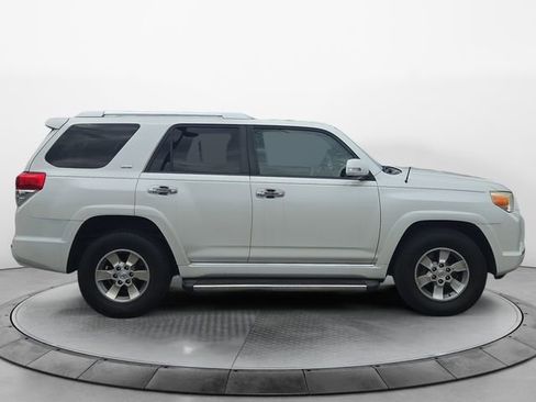 Used 2012 Toyota 4Runner SR5 w/ Convenience Pkg RWD image 6