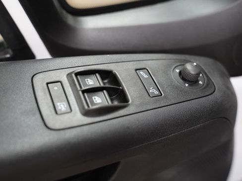 New 2026 RAM ProMaster 2500 w/ Convenience Group FWD image 18