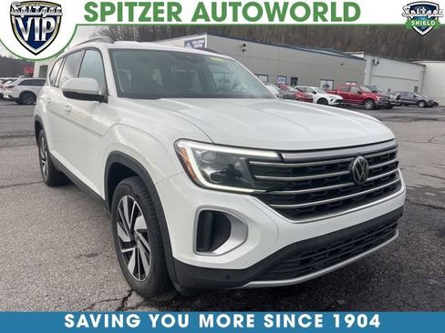 Used 2025 Volkswagen Atlas SE image 1