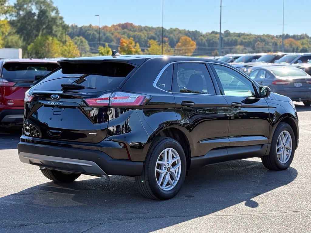 Used 2023 Ford Edge SEL w/ Convenience Package AWD/4WD image 38