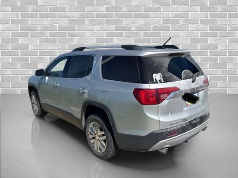 Used 2019 GMC Acadia SLT AWD/4WD image 3