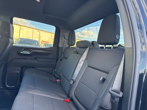 New 2026 GMC Sierra 1500 Elevation image 32