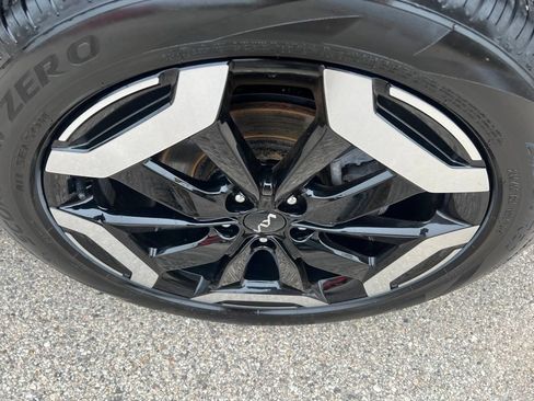 Certified 2024 Kia Telluride S w/ S Sunroof Package AWD/4WD image 42