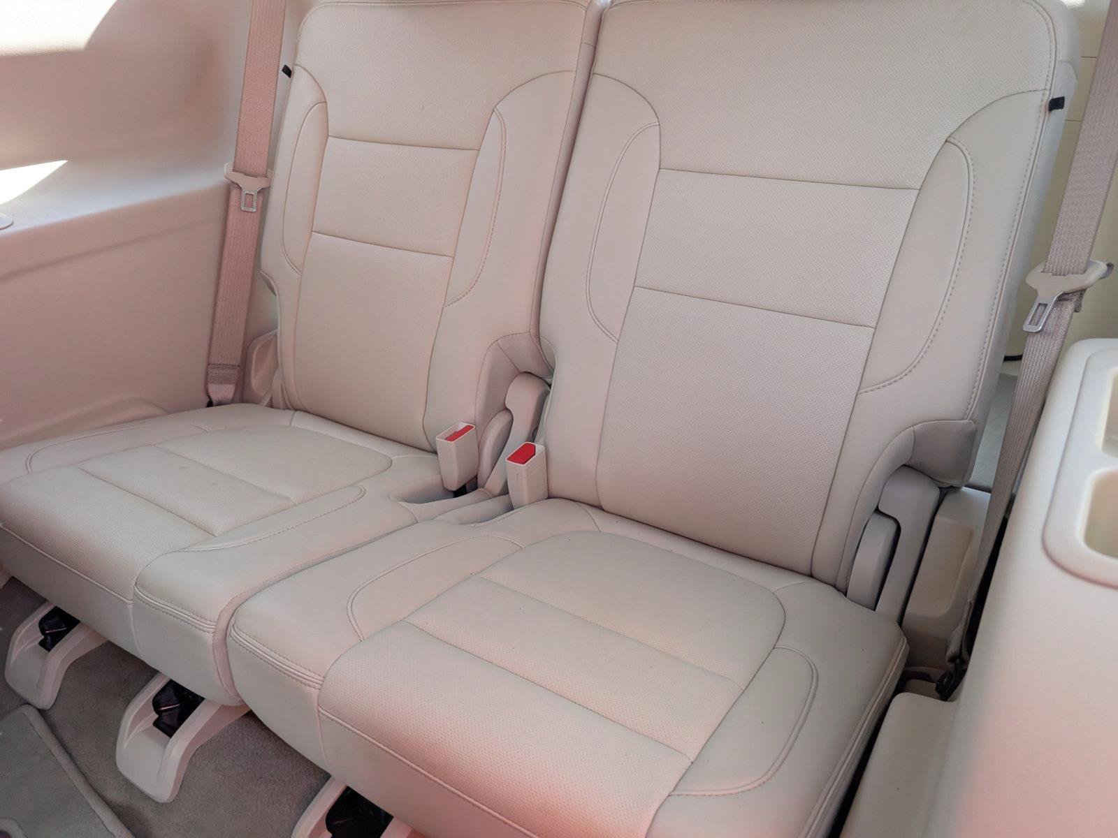 Used 2023 GMC Acadia Denali w/ Denali Technology Package FWD image 14