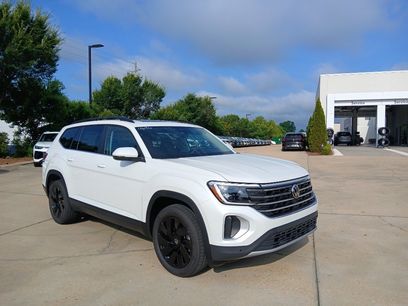 New 2026 Volkswagen Atlas SE