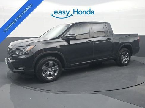 Certified 2025 Honda Ridgeline TrailSport image 4