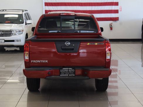 Used 2015 Nissan Frontier Desert Runner RWD image 29