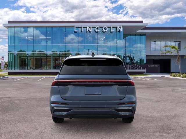 New 2026 Lincoln Nautilus Reserve w/ Jet Appearance Package AWD/4WD image 5