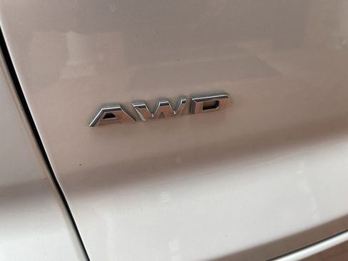 Used 2020 Cadillac XT4 Sport image 13