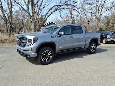 New 2026 GMC Sierra 1500 AT4 w/ AT4 Premium Package AWD/4WD image 8