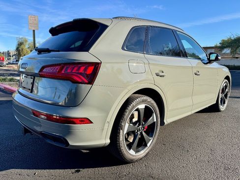 Used 2019 Audi SQ5 Prestige w/ Prestige Package image 6