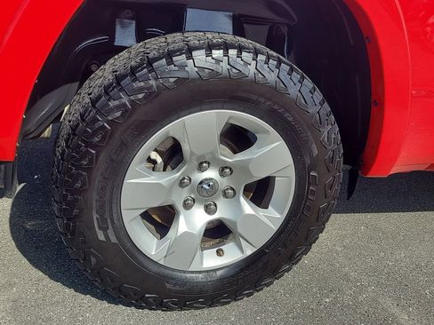 Certified 2025 RAM 1500 Big Horn AWD/4WD image 6