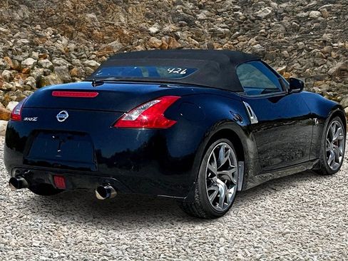 Used 2014 Nissan 370Z Touring w/ Sport Package image 2