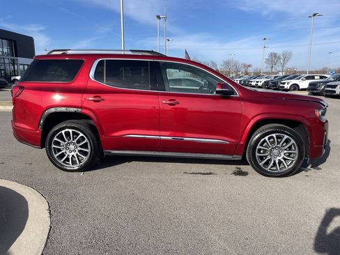 Used 2021 GMC Acadia Denali w/ Denali Technology Package image 8