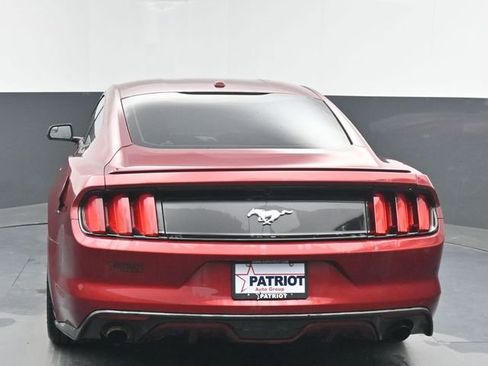 Used 2015 Ford Mustang Premium RWD image 4