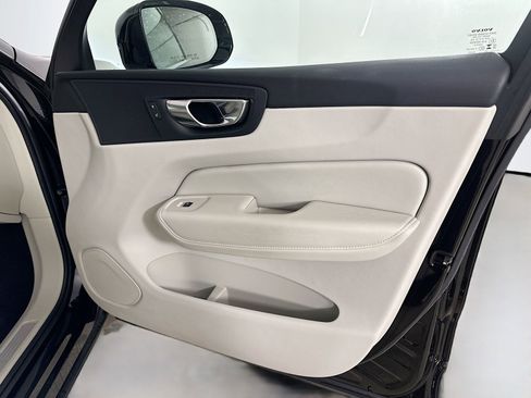 Used 2023 Volvo XC60 B5 Plus w/ Protection Package AWD/4WD image 45