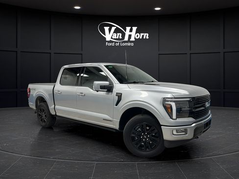 Used 2025 Ford F150 Platinum AWD/4WD image 1