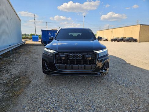 Used 2025 Audi Q7 3.0T Prestige image 9