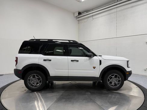 Used 2024 Ford Bronco Sport Badlands image 8
