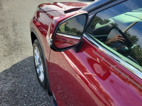 Used 2022 Toyota Highlander Limited image 18